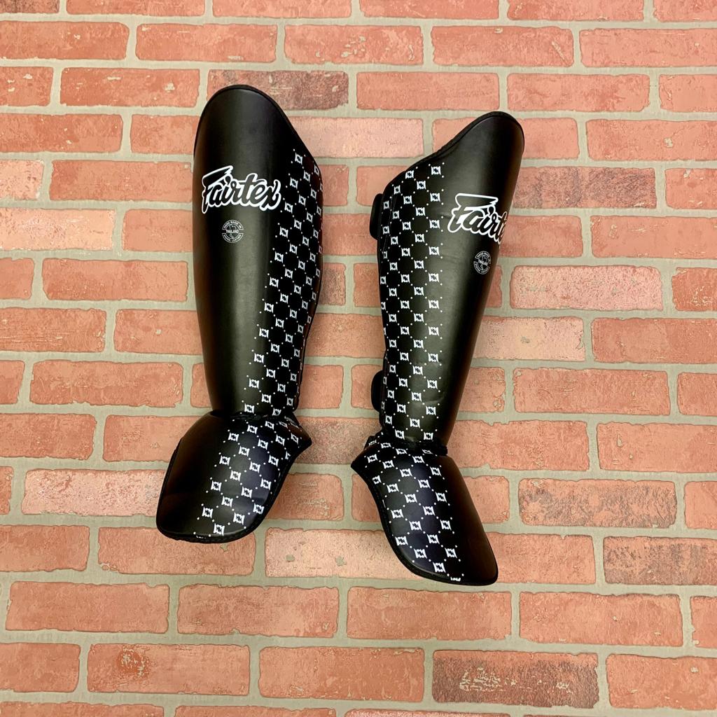 FAIRTEX SHINGUARDS SP5 COMPETITION BLACK/WHITE - Image 2