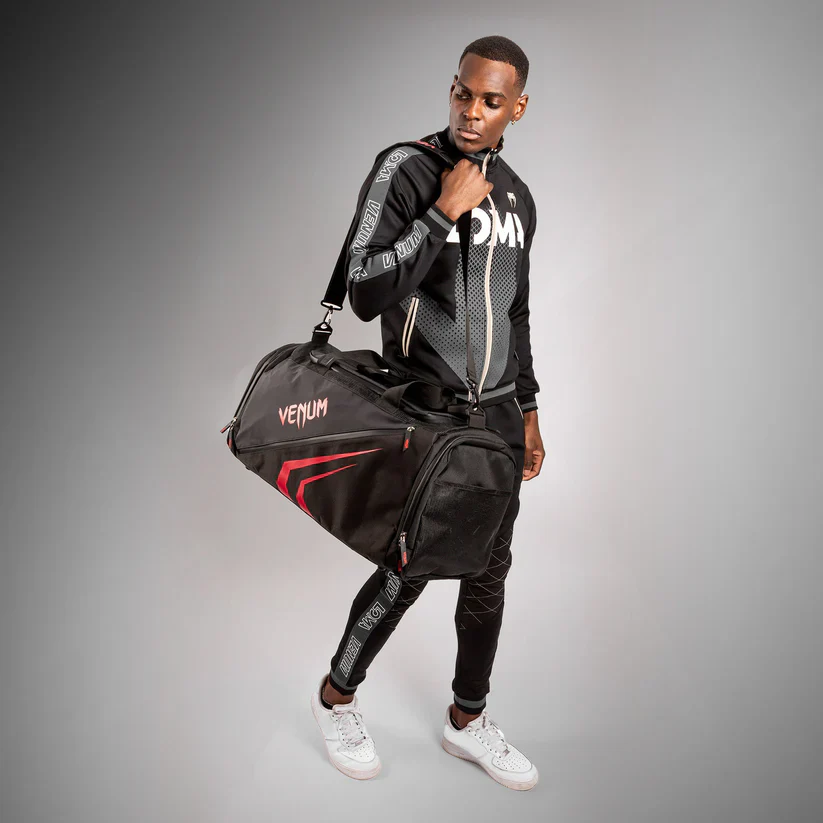 VENUM BAG TRAINER LITE EVO DUFFLE BLACK/RED - Image 4